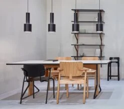 Artek Kaari Wall Shelf REB 009, Black - Oak 11 Artek Kaari Wall Shelf REB 009, Black - Oak -Artek 1842208 Artek IMM 2016 003 master