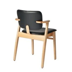 Artek Domus Chair, Lacquered Oak - Black Leather 9 Artek Domus Chair, Lacquered Oak - Black Leather -Artek 1855984 Domus Chair black leather upholstery master