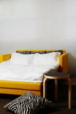 Artek Aalto Stool 60, Black Linoleum - Birch 8 Artek Aalto Stool 60, Black Linoleum - Birch -Artek 1856664 Sofa Bed 549 Stool 60 master