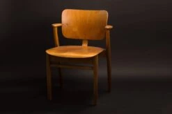 Artek Domus Chair, Stained Honey 8 Artek Domus Chair, Stained Honey -Artek 2127802 Artek 2nd cycle domus chair master