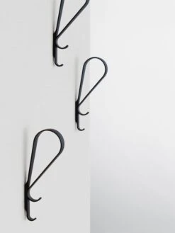 Artek Tupla Wall Hook, Black -Artek 3328273 Tupla Wall Hook 01 master