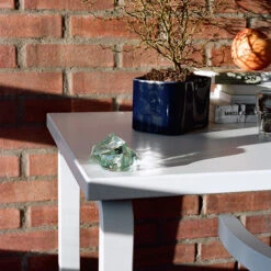 Artek Riihitie Plant Pot B, Small, Blue Gloss 9 Artek Riihitie Plant Pot B, Small, Blue Gloss -Artek 403Artek iso FV