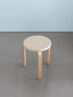 Artek Aalto Stool 60, Mushroom Linoleum - Birch -Artek FDS Artek 60 stool lifestyle 2023 EE 2