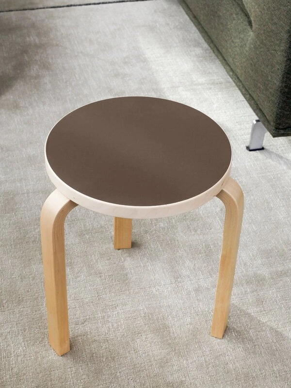 Artek Aalto Stool 60, Mauve Linoleum - Birch 4 Artek Aalto Stool 60, Mauve Linoleum - Birch - Image 4