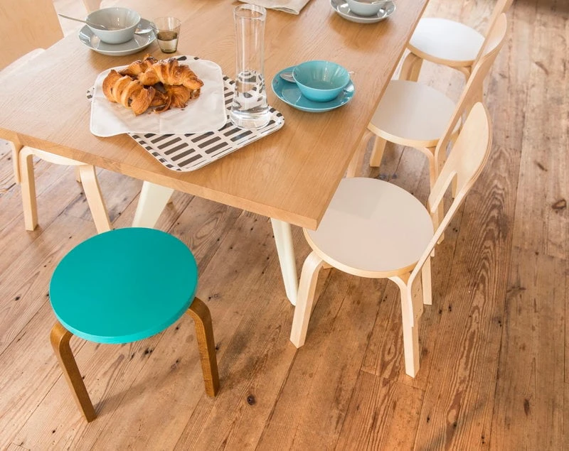 Artek Siena Tray, 43 X 33 Cm, White - Black 2 Artek Siena Tray, 43 X 33 Cm, White - Black - Image 2