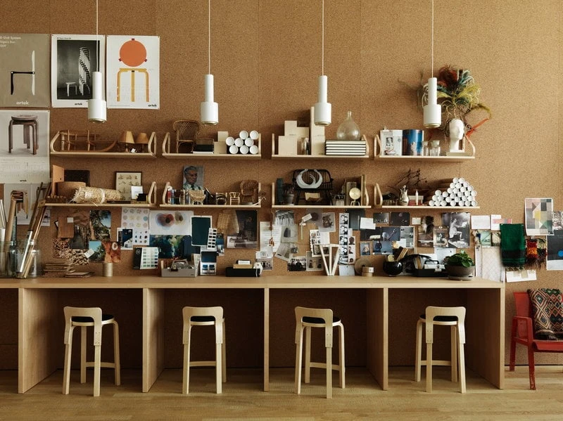 Artek Aalto High Chair K65, Black Linoleum 3 Artek Aalto High Chair K65, Black Linoleum - Image 3